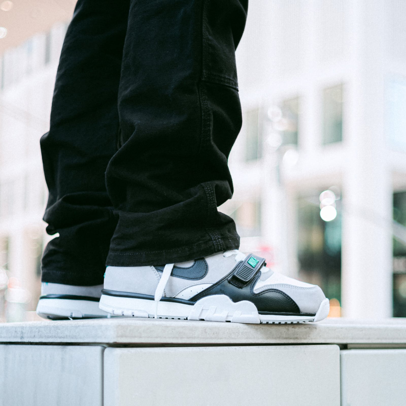 Air trainer 1 chlorophyll hotsell