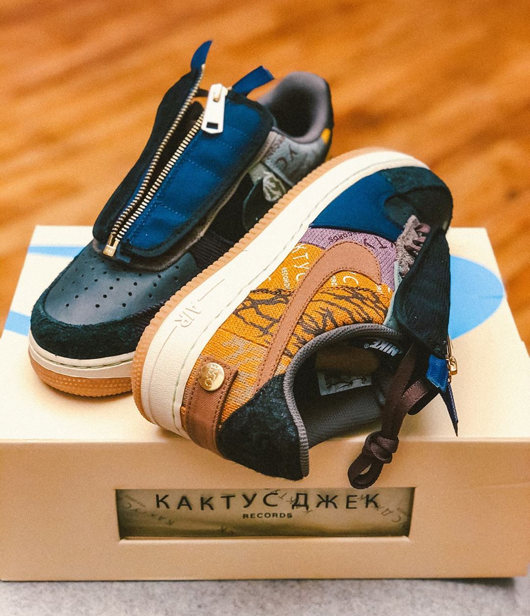 Special Shoe Box for Travis Scott x Nike Air Force 1 Cactus Jack