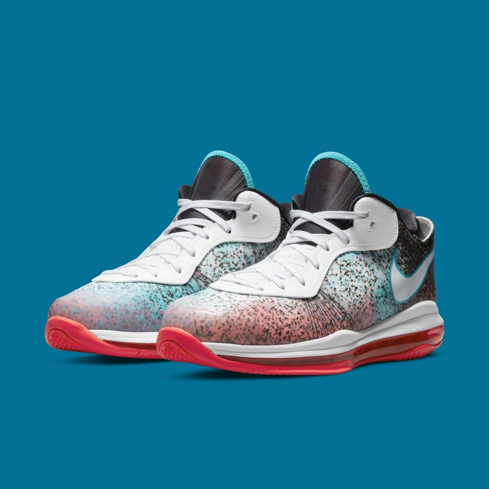 Nike LeBron 8 V/2 Low 