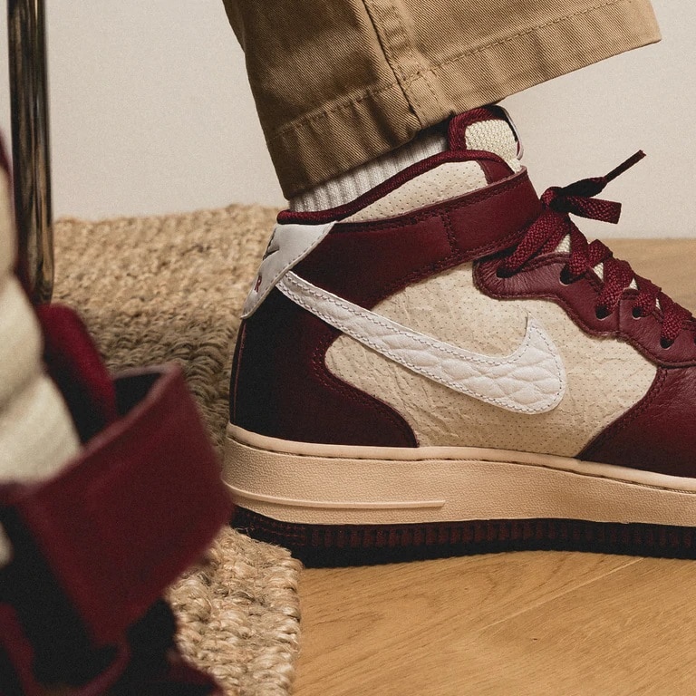 vegetation resultat Lånte Why the Nike Air Force 1 Mid "London" Is a Tribute to England's