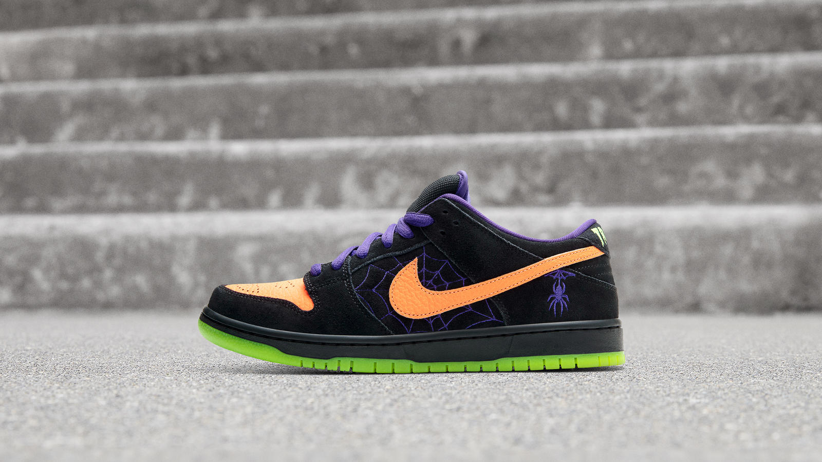 Nike SB Released a Spooky Dunk Low Night of Mischief Grailify