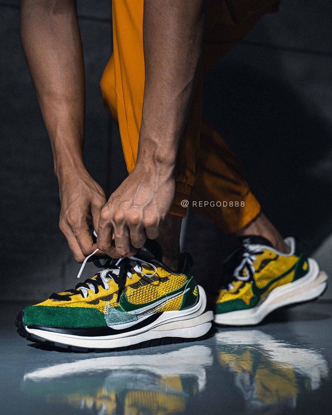 Nike and sacai Release a New Collab in 2020 | Grailify