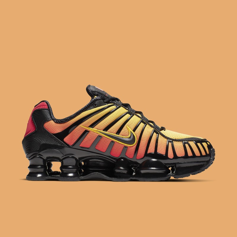 Nike shox best sale tl sunrise