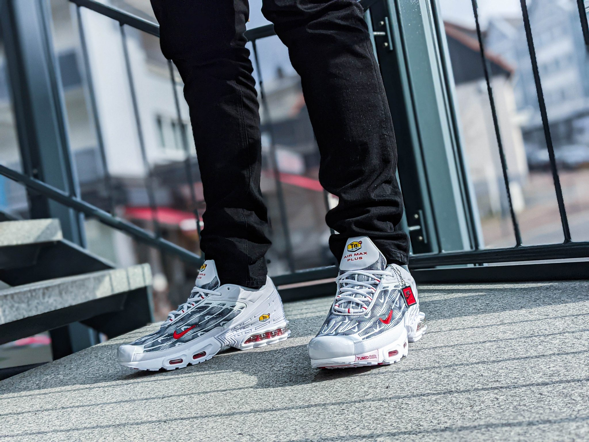 Latest Pickup: Nike Air Force 1 & Air Max Plus 3 Topography Red