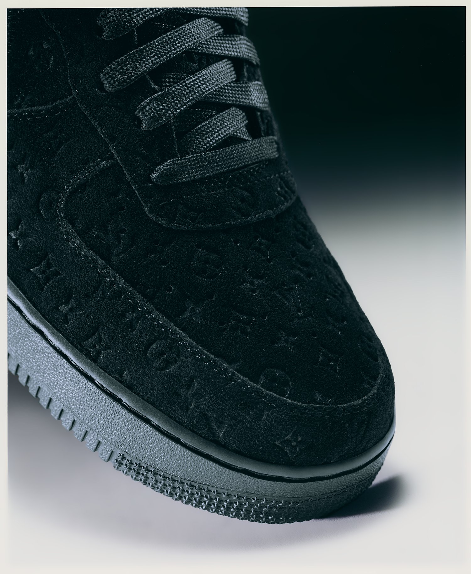 brendandunne on X: Louis Vuitton x Nike Air Force 1 by Virgil