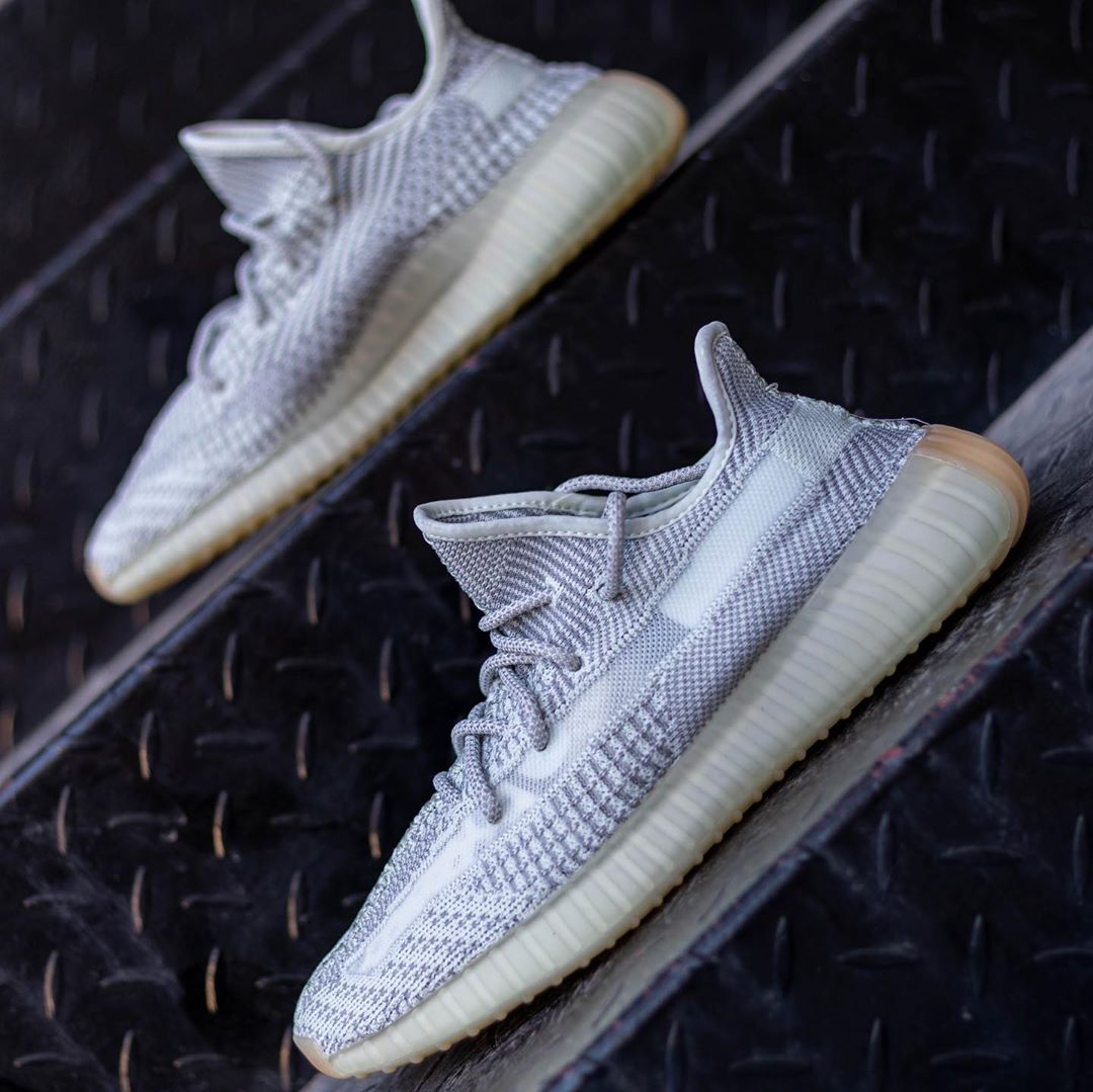 Buy adidas Yeezy 350 - All releases at a glance at