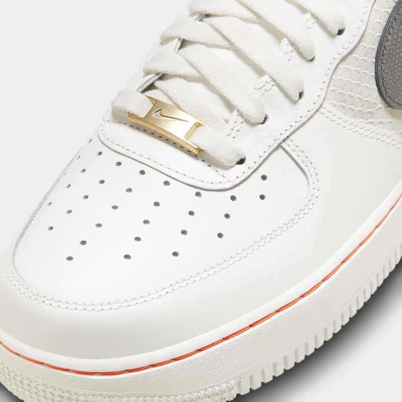 Nike Air Force 1 Low "X's And O's" | FN8892-191