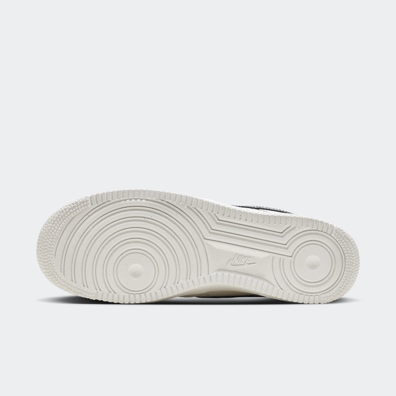 Nike Air Force 1 Low "X's And O's" | FN8892-191