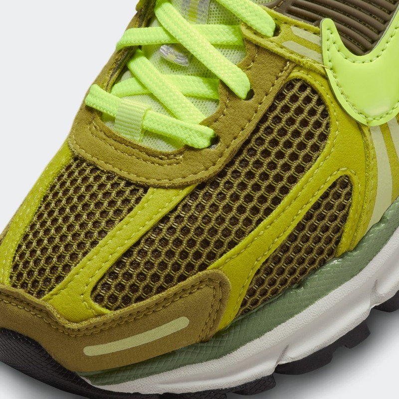 Nike Zoom Vomero 5 WMNS "Olive Flak" | FJ4738-300