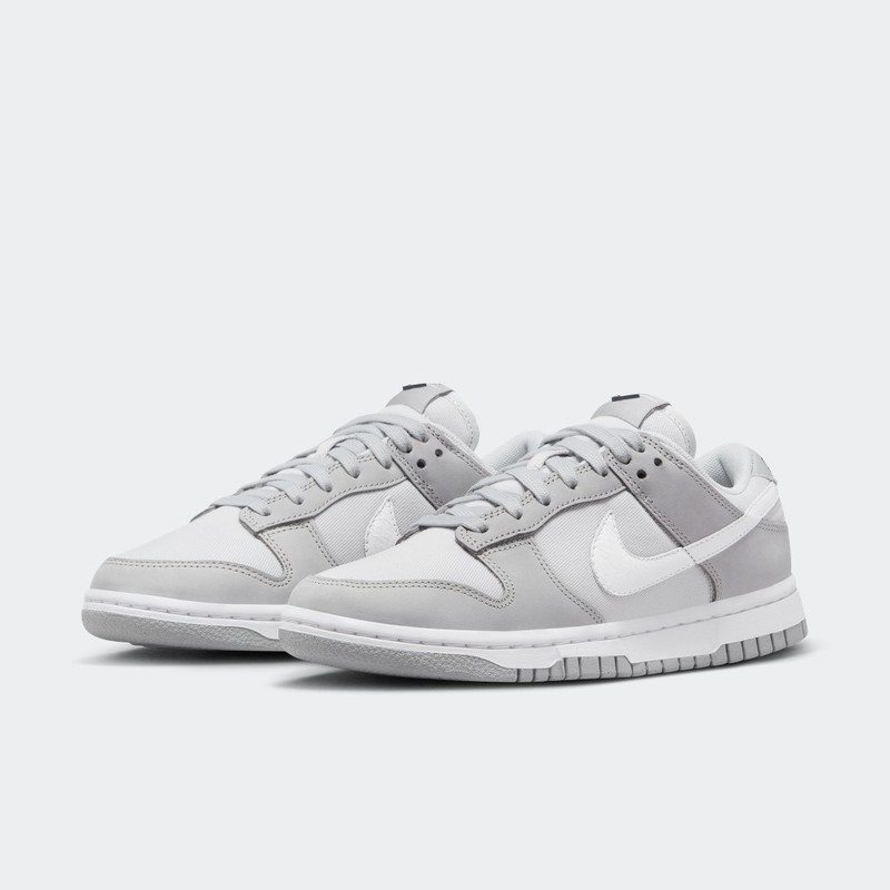 Nike Dunk Low "Light Smoke Grey" | FB7720-002