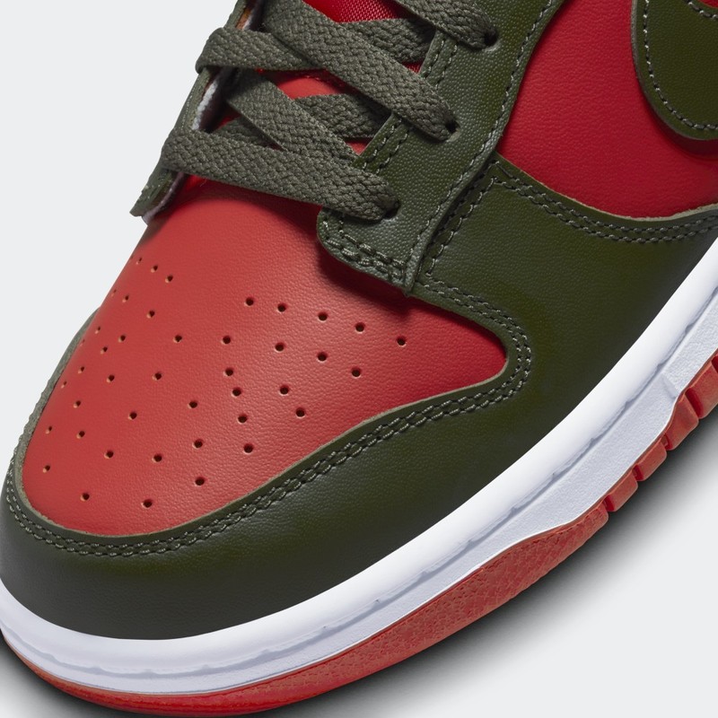 Nike Dunk Low "Mystic Red" | DV0833-600