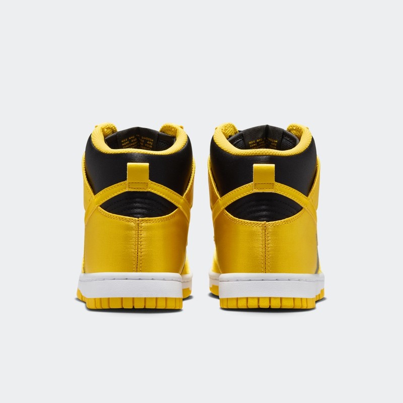 Nike Dunk High "Satin Goldenrod" | FN4216-001
