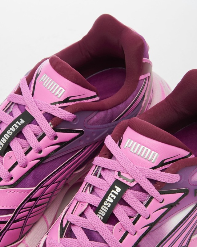 Pleasures x Puma Velophasis "Grape Vine" | 391696-01