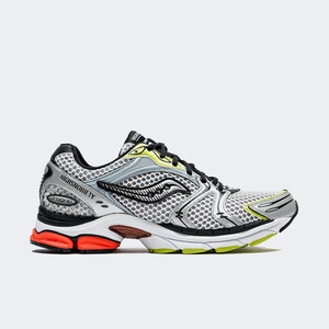 Highsnobiety x Saucony ProGrid Triumph 4 "Silver" | S70821-2 Highsnobiety x Saucony ProGrid Triumph 4 "Silver" | S70821-2