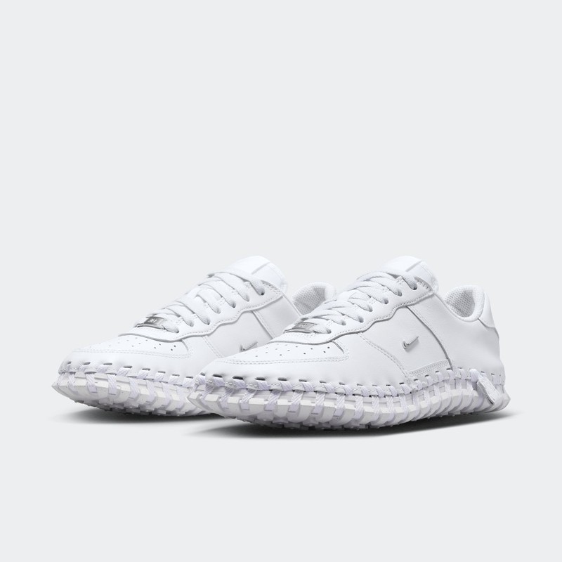 Jacquemus x Nike J Force 1 "White" | DR0424-100