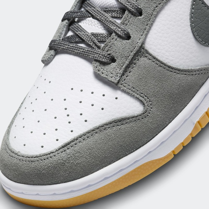 Nike Dunk Low "Smoke Grey" | FV0389-100