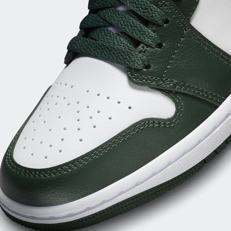 Air Jordan 1 Low "Galactic Jade" | DC0774-113
