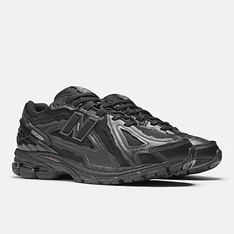 New Balance 1906D Protection Pack "Black" | M1906DF