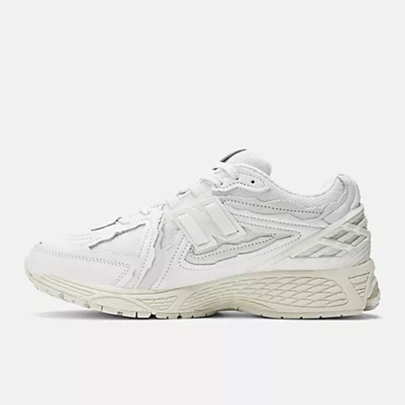 New Balance 1906D Protection Pack "White" | M1906DE