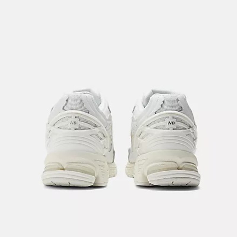 New Balance 1906D Protection Pack "White" | M1906DE