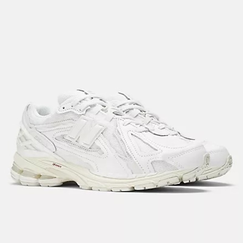 New Balance 1906D Protection Pack "White" | M1906DE