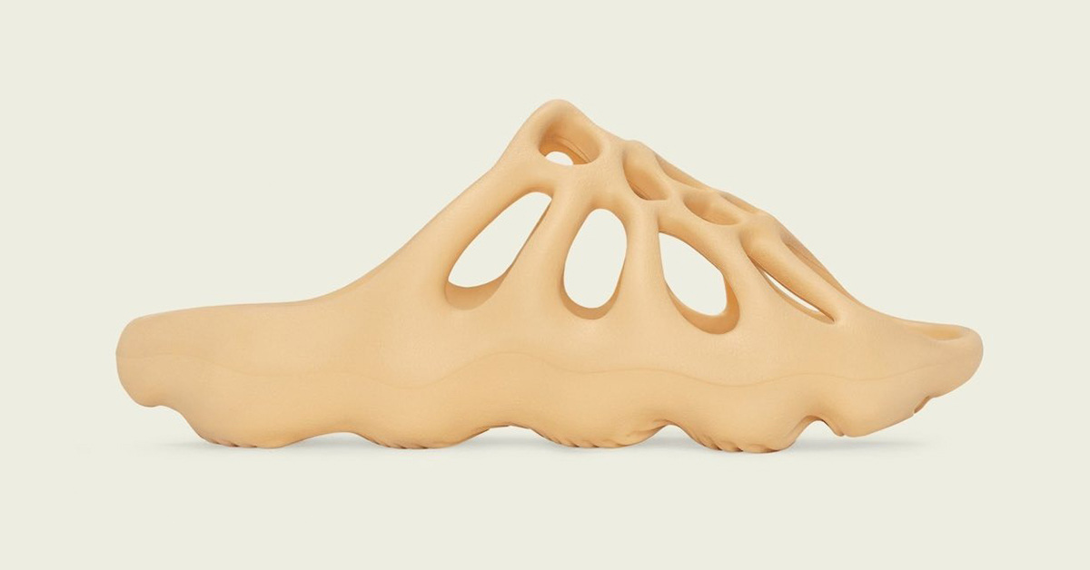 Unveröffentlichte adidas Yeezy 450 Slides wurden enthüllt Unveröffentlichte adidas Yeezy 450 Slides wurden enthüllt