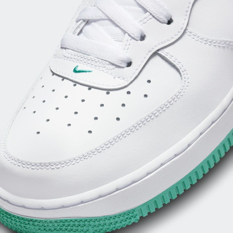 Nike Air Force 1 Mid "Clear Jade" | DV0806-102