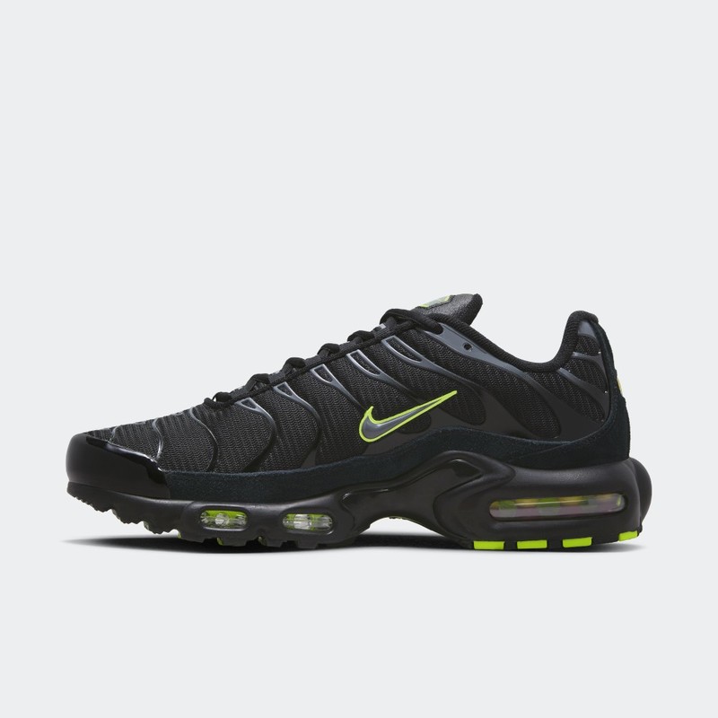 Nike Air Max Plus "Black Volt" | FQ2381-001