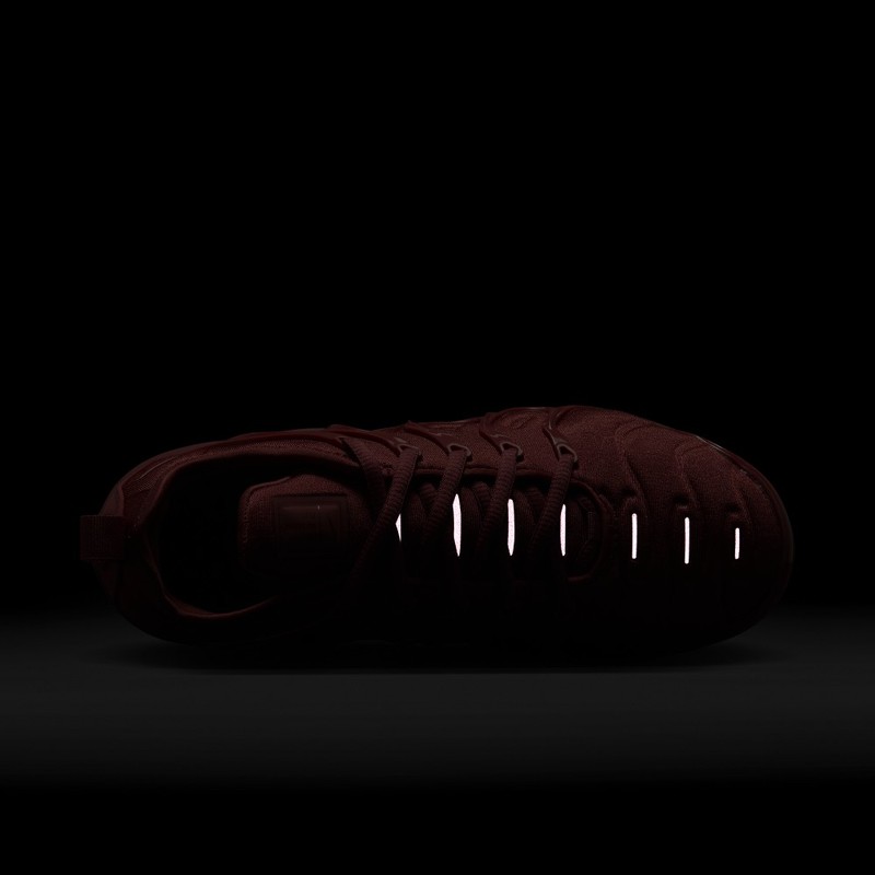Nike Air VaporMax Plus "Burgundy" | FQ8878-661