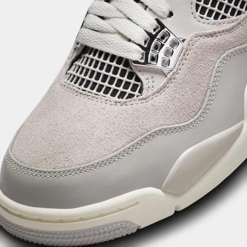 Air Jordan 4 "Frozen Moments" | AQ9129-001