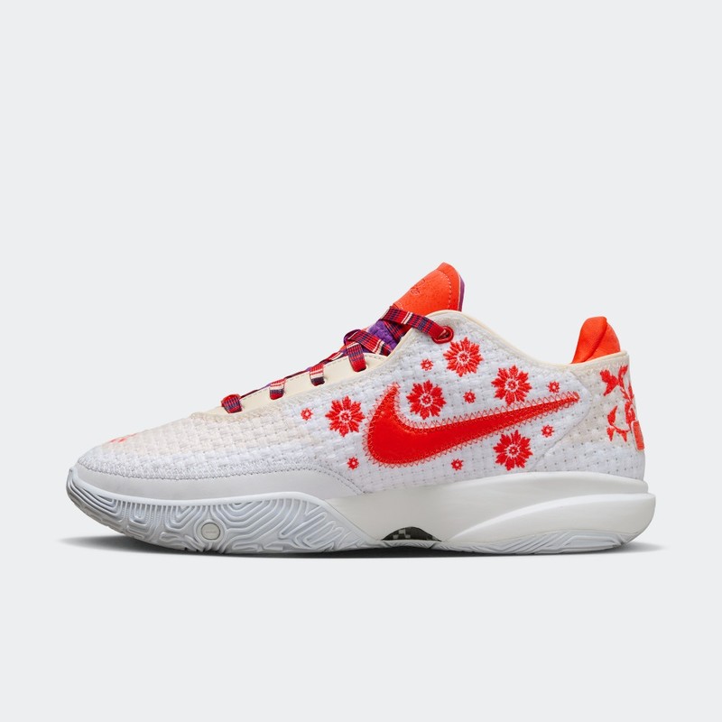 Mimi Plange x Nike LeBron 20 "Guava Ice" | FJ0725-801
