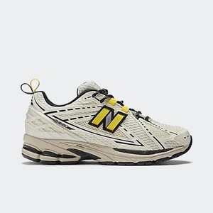 GANNI x New Balance 1906R "Egret" | M1906RGG GANNI x New Balance 1906R "Egret" | M1906RGG
