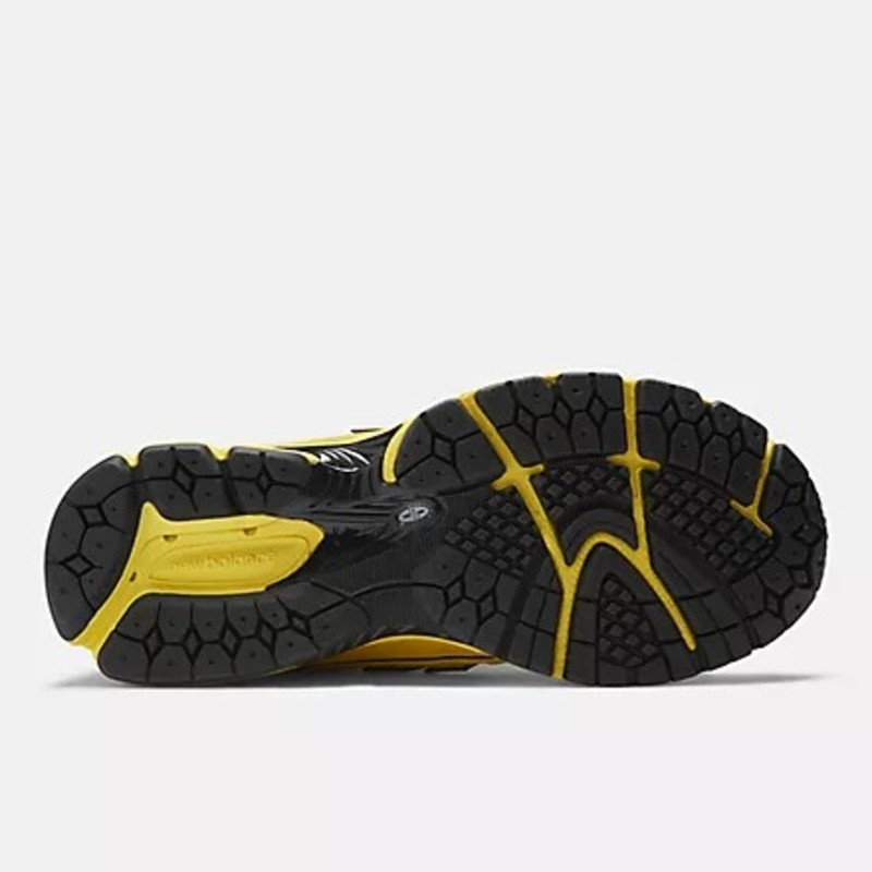 GANNI x New Balance 1906R "Blazing Yellow" | M1906RGA