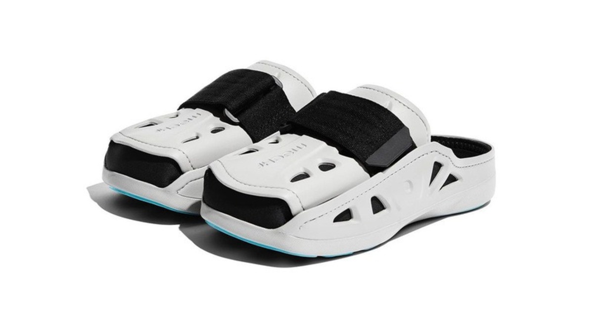 From Medical Boots to Stylish Slides: MSCHF Presents the AC2 From Medical Boots to Stylish Slides: MSCHF Presents the AC2
