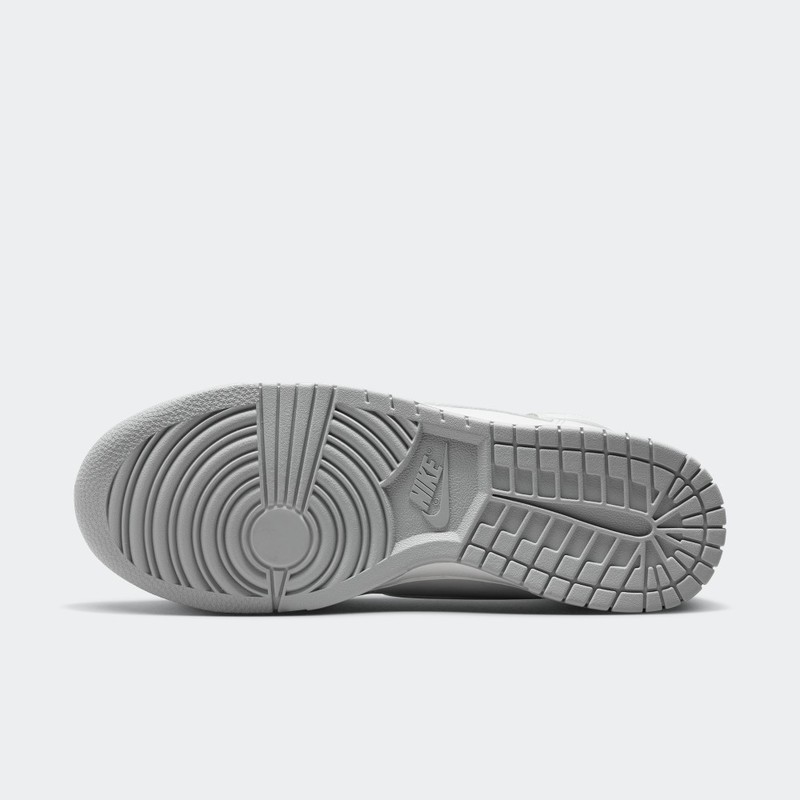 Nike Dunk High "Airbrush Swoosh - White" | FD6922-100
