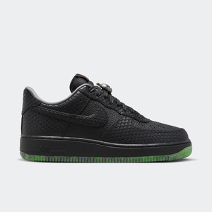 Nike Air Force 1 "Halloween" (2023) | FQ8822-084 Nike Air Force 1 "Halloween" (2023) | FQ8822-084