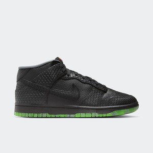 Nike Dunk Mid "Halloween" | FQ8749-010 Nike Dunk Mid "Halloween" | FQ8749-010