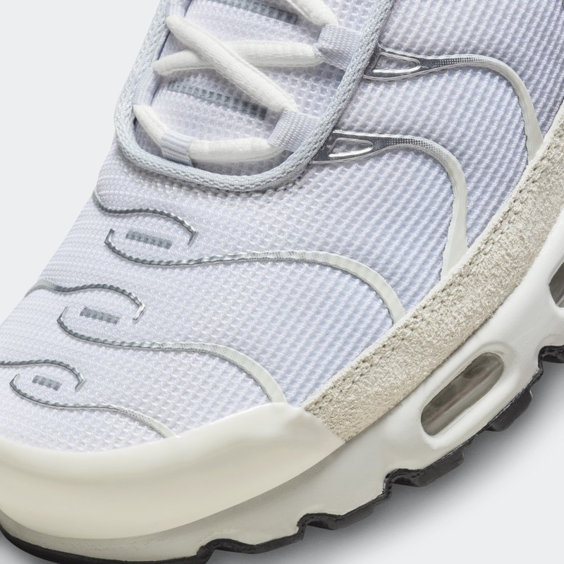 Nike Air Max Plus "Pure Platinum" | FN7813-001
