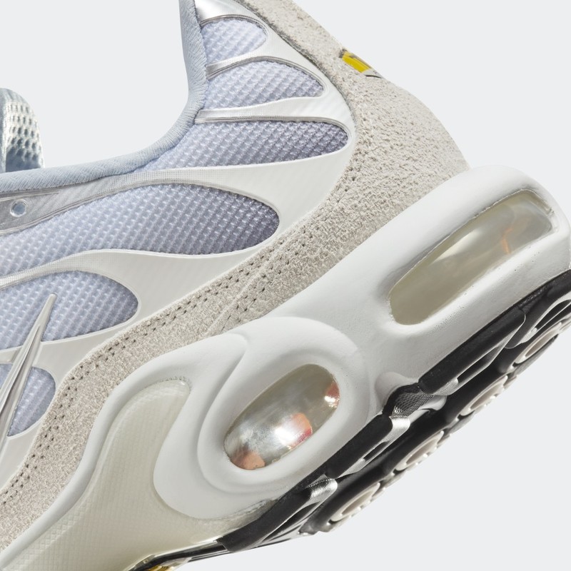 Nike Air Max Plus "Pure Platinum" | FN7813-001