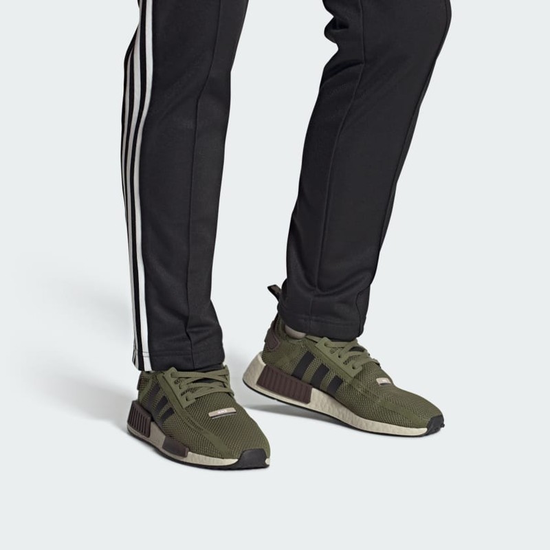 adidas NMD R1 "Focus Olive" | IG5534