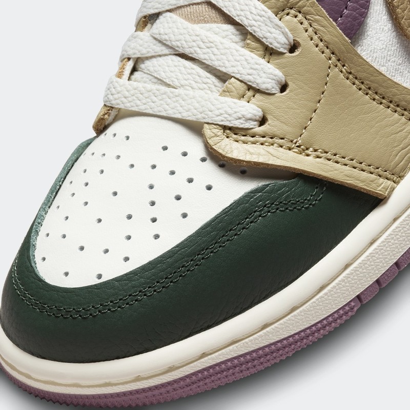 Air Jordan 1 MM High "Galactic Jade" | FB9891-300