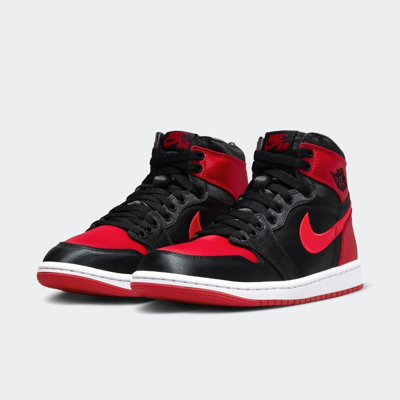 Air Jordan 1 High OG "Satin Bred" | FD4810-061