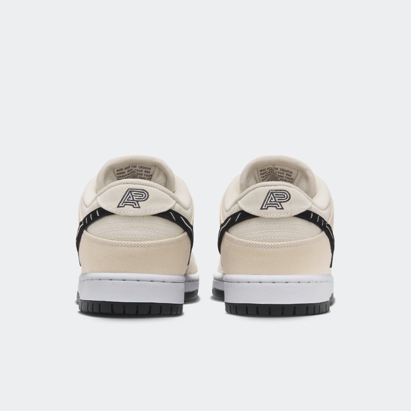 Albino & Preto x Nike SB Dunk Low "Fossil" | FD2627-200