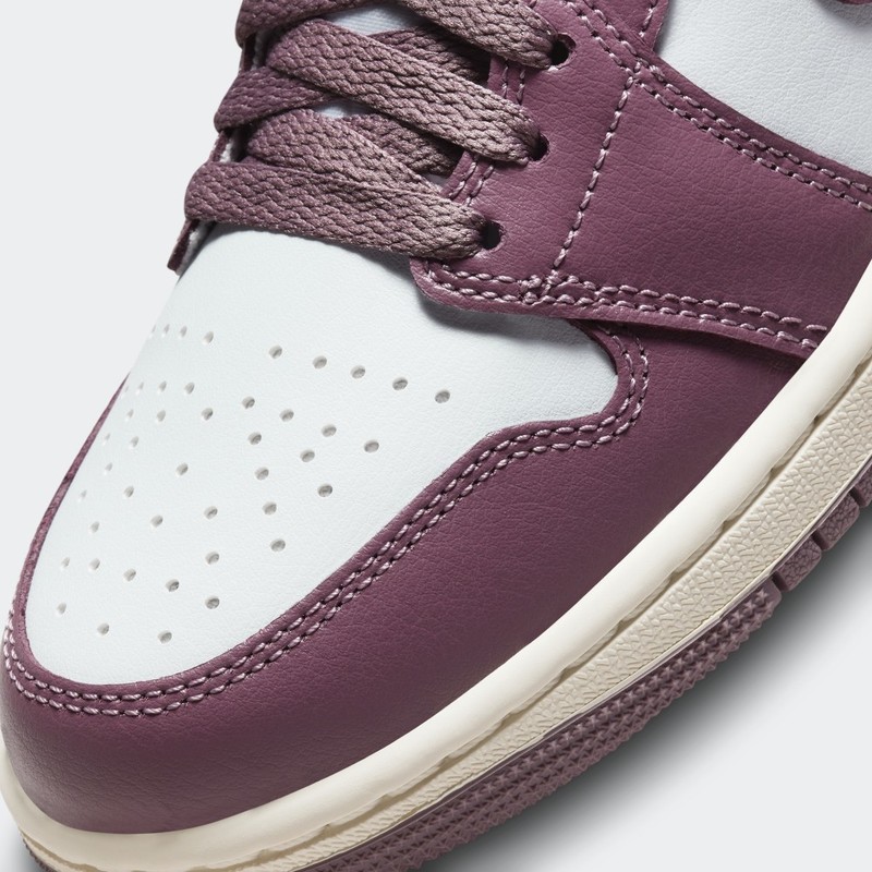 Air Jordan 1 Mid "Sky J Mauve" | BQ6472-050