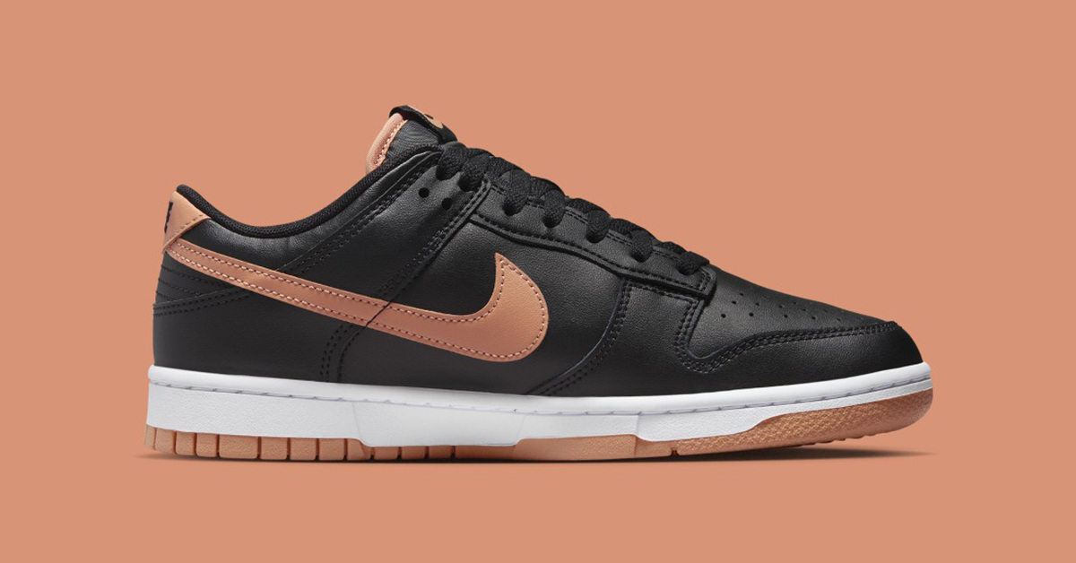 Minimalistischer Nike Dunk Low mit herbstlichen Akzenten Minimalistischer Nike Dunk Low mit herbstlichen Akzenten