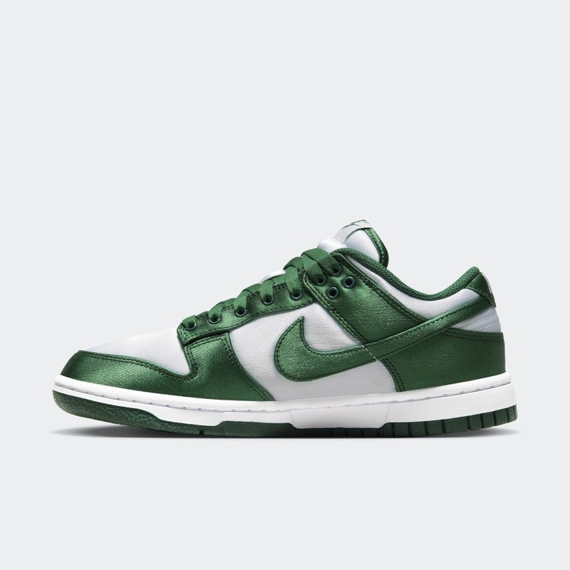 Nike Dunk Low "Satin Green" | DX5931-100