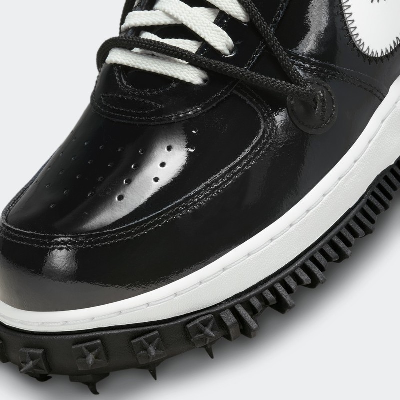 Off-White x Nike Air Force 1 Mid "Sheed" | DR0500-001