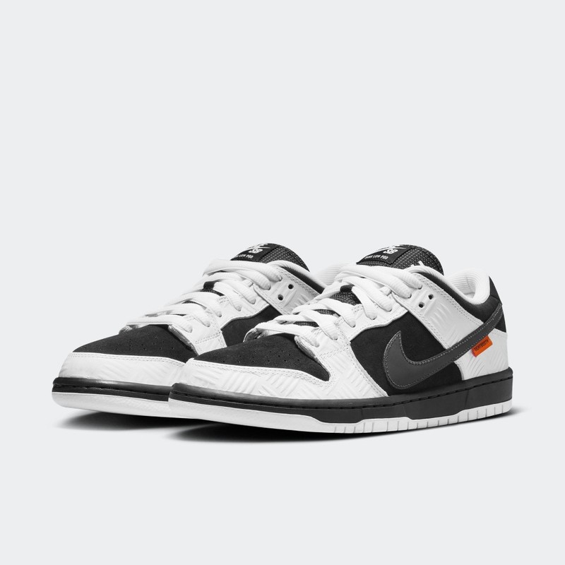 TIGHTBOOTH x Nike SB Dunk Low | FD2629-100