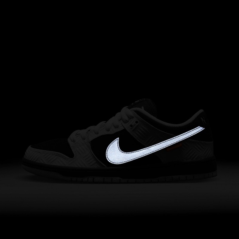 TIGHTBOOTH x Nike SB Dunk Low | FD2629-100