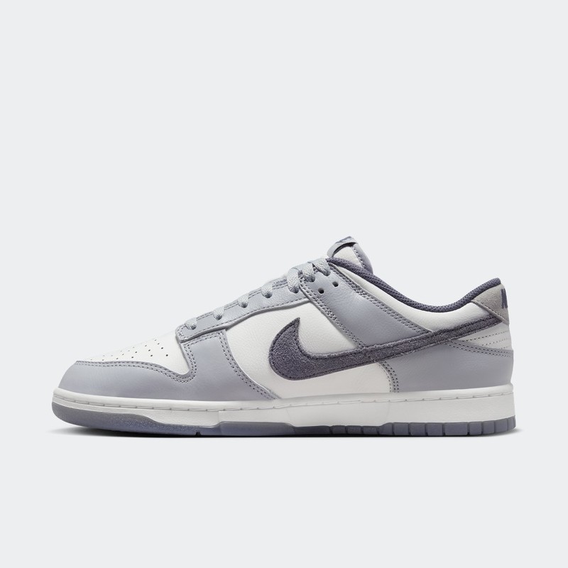 Nike Dunk Low "Light Carbon" | FJ4188-100